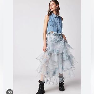 Free People Loveshackfancy Grover floral appliqué tiered Slit organza skirt
